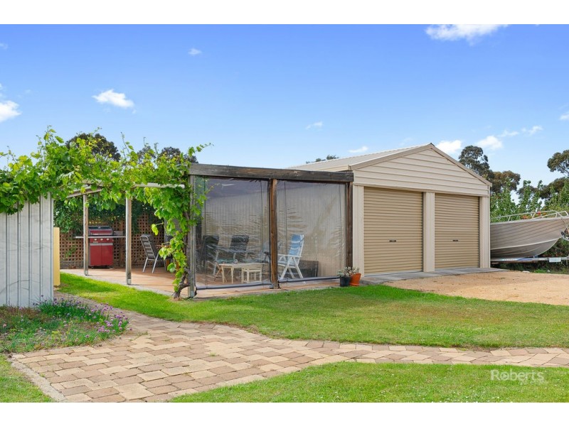 19 Shaw Street, Swansea TAS 7190