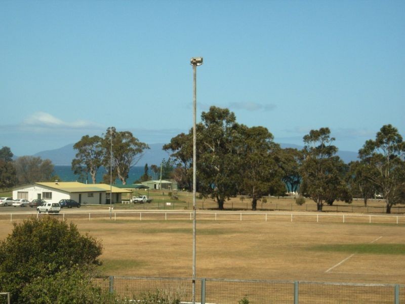 6 Victoria Street, Swansea TAS 7190
