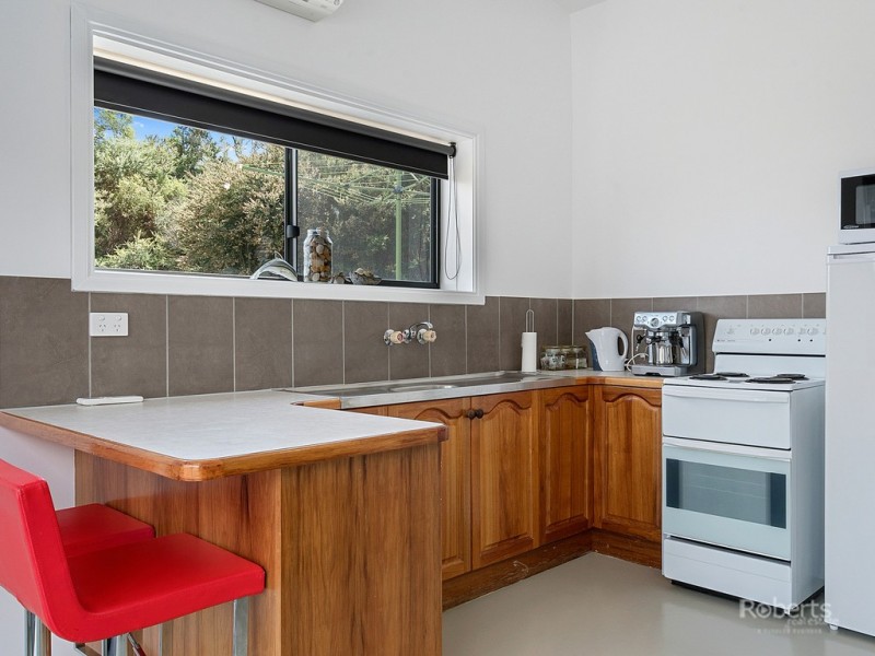 53 Oyster Bay Court, Coles Bay TAS 7215