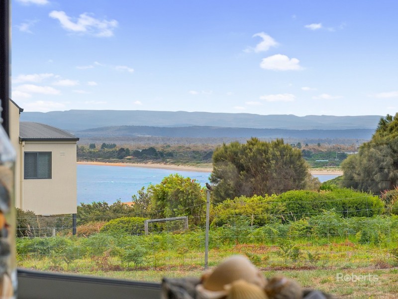 53 Oyster Bay Court, Coles Bay TAS 7215
