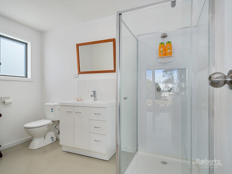 53 Oyster Bay Court, Coles Bay TAS 7215