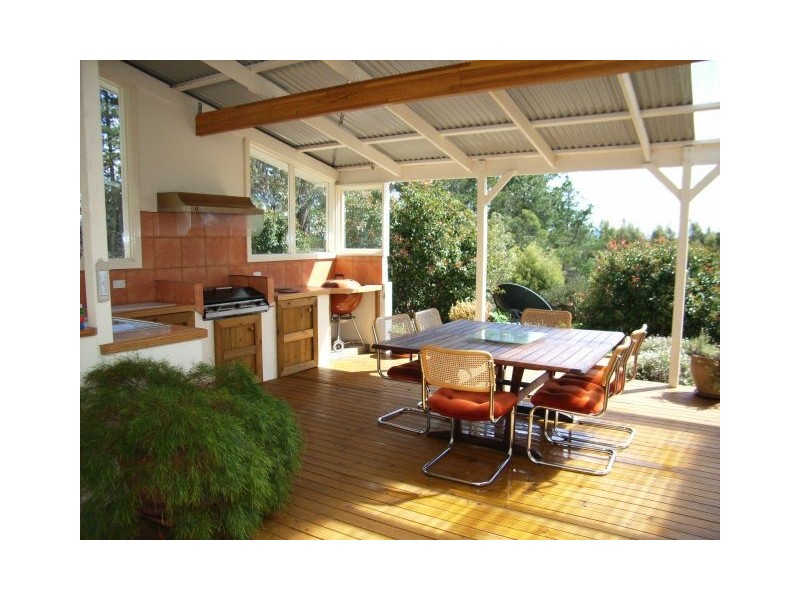 2 Burgess Street, Swansea TAS 7190