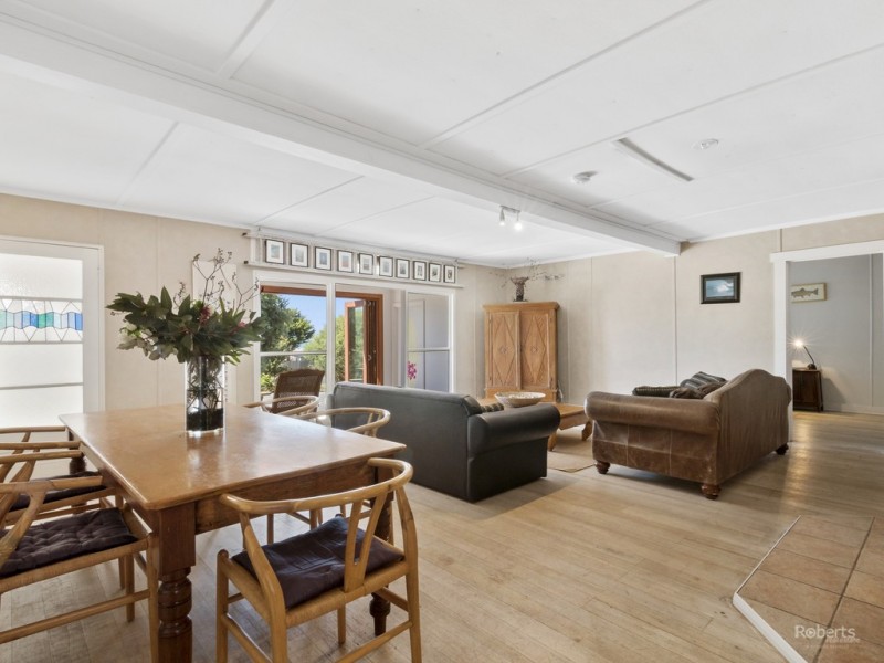 52 Tasman Highway, Bicheno TAS 7215