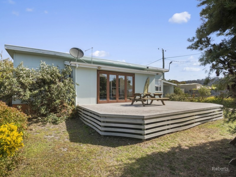 52 Tasman Highway, Bicheno TAS 7215