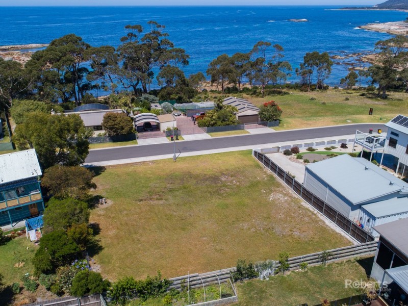 8 Sunrise Drive, Bicheno TAS 7215