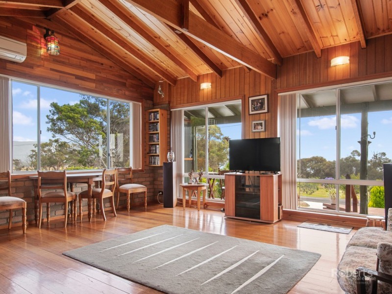188 Tasman Highway, Bicheno TAS 7215