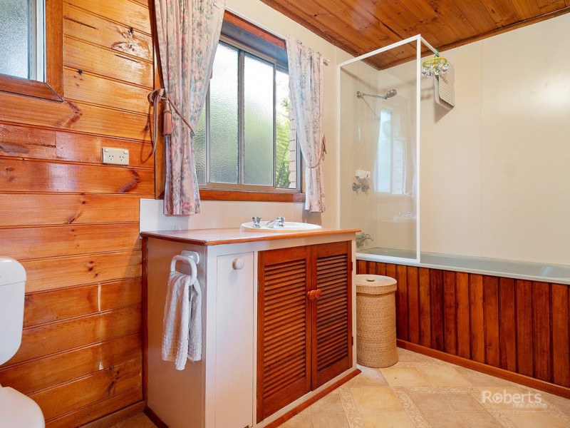 188 Tasman Highway, Bicheno TAS 7215