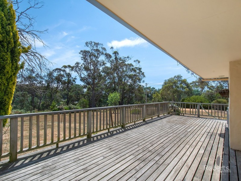20533 Tasman Highway, Chain Of Lagoons TAS 7215