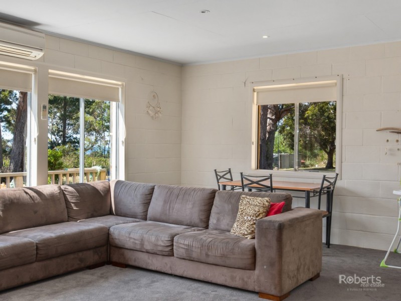 20533 Tasman Highway, Chain Of Lagoons TAS 7215
