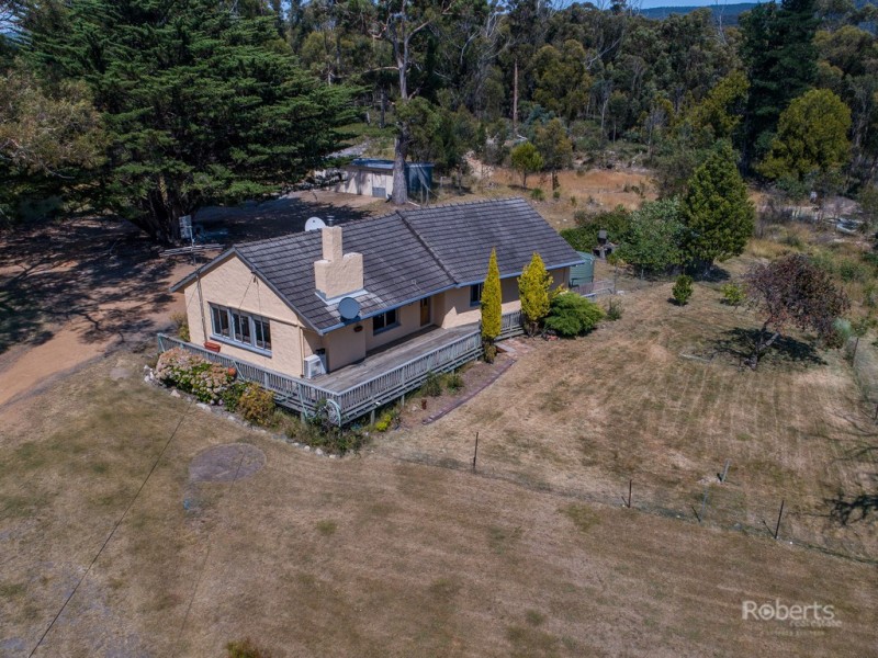 20533 Tasman Highway, Chain Of Lagoons TAS 7215