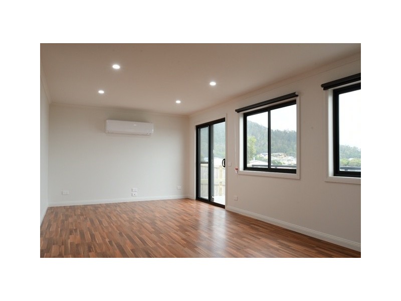 14 Wallace Avenue, Bicheno TAS 7215