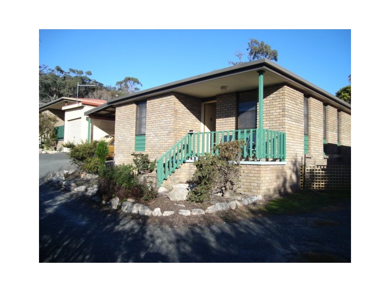 Unit 2 49 Burgess Street, Bicheno TAS 7215