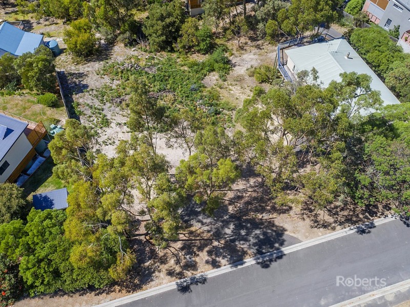 30 Bradley Drive, Coles Bay TAS 7215