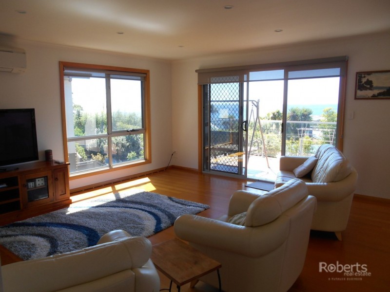 1/12 Sea Eagle Drive, Bicheno TAS 7215