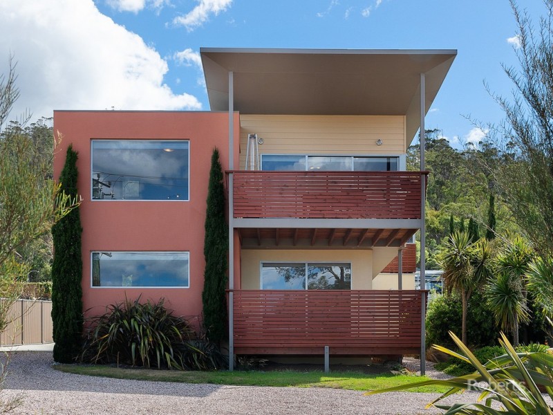 134 Tasman Highway, Bicheno TAS 7215