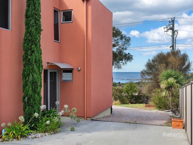 134 Tasman Highway, Bicheno TAS 7215