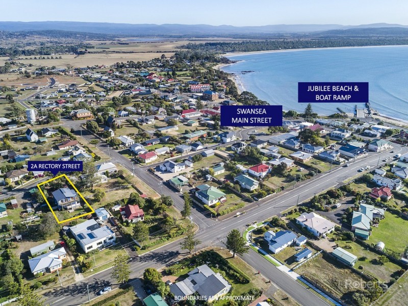 2A Rectory Street, Swansea TAS 7190