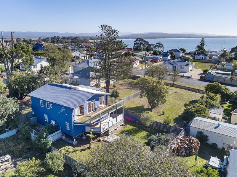 2A Rectory Street, Swansea TAS 7190
