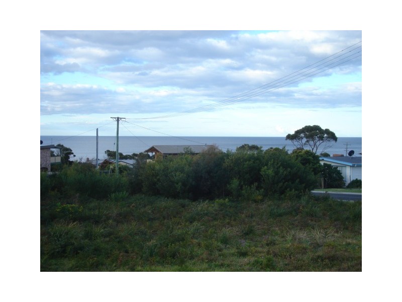 60 Barrett Avenue, Bicheno TAS 7215