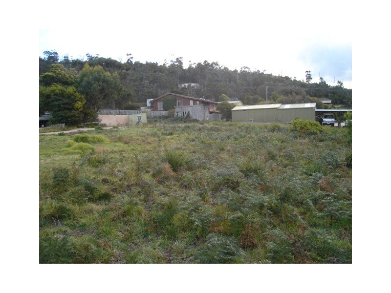 60 Barrett Avenue, Bicheno TAS 7215