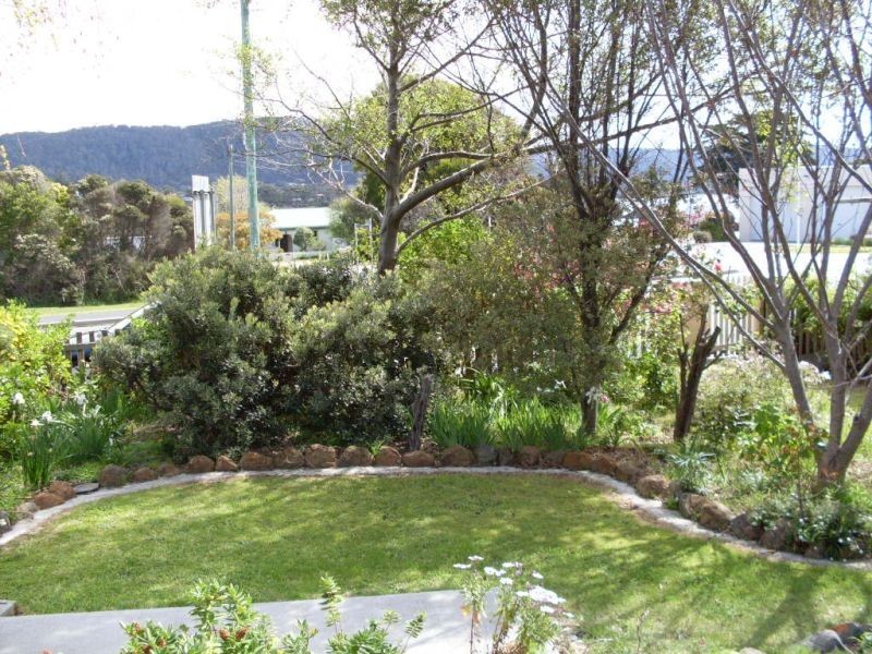 81 Burgess Street, Bicheno TAS 7215