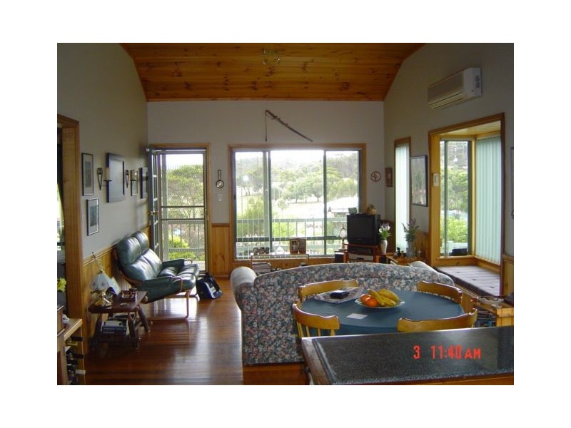 2 Muirs Place, Coles Bay TAS 7215