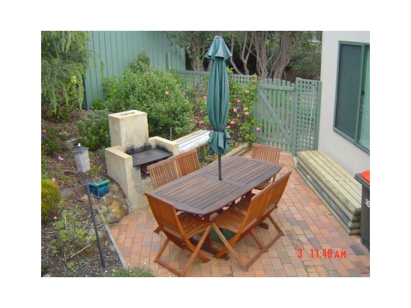2 Muirs Place, Coles Bay TAS 7215