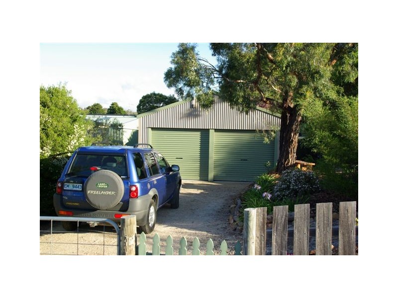 2 Muirs Place, Coles Bay TAS 7215