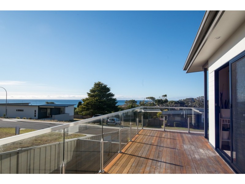 5 Sea Eagle Drive, Bicheno TAS 7215