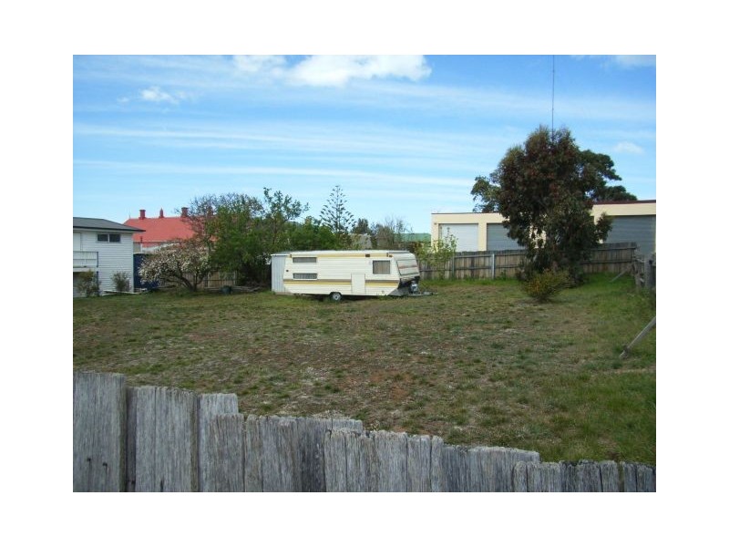 2 Arnol Street, Swansea TAS 7190