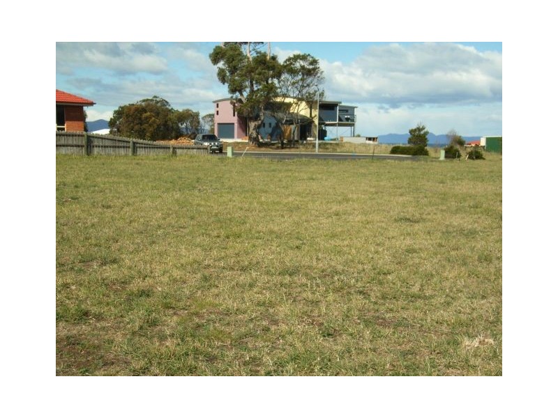 Lot 16and17 Freycinet Court, Swansea TAS 7190