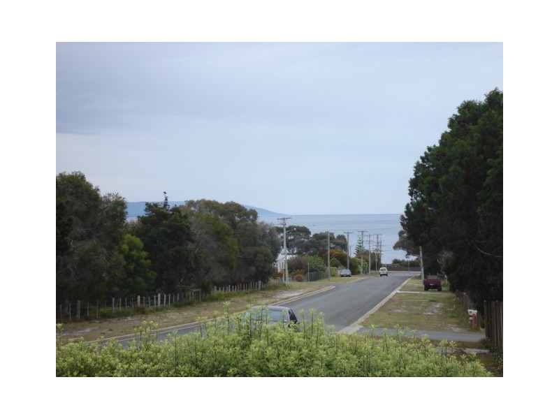 24 Tribe Street, Bicheno TAS 7215