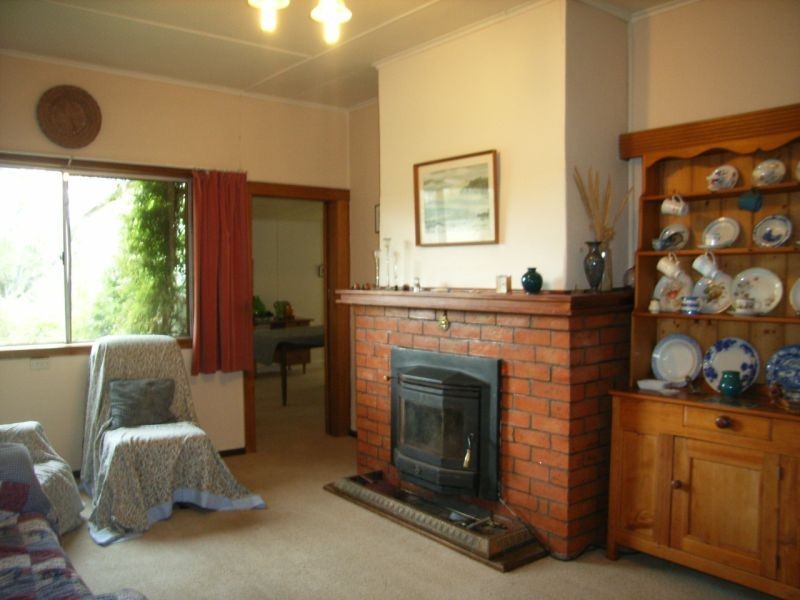 5 Burgess Street, Swansea TAS 7190