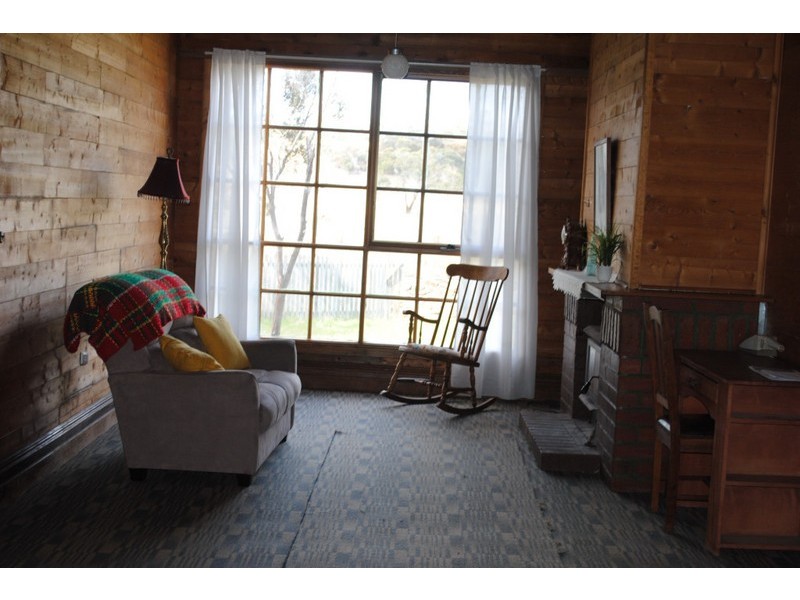 19 Cathcart Street, Swansea TAS 7190