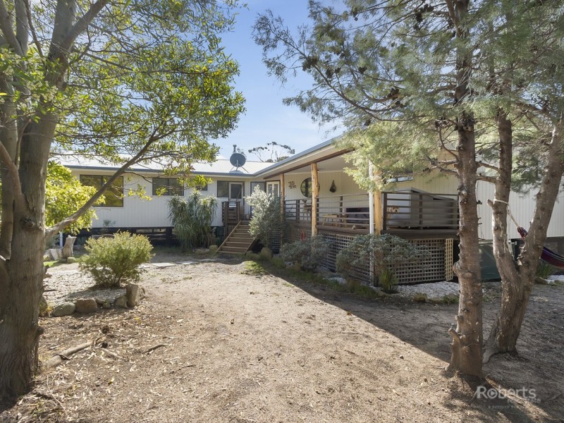 276 Harveys Farm Road, Bicheno TAS 7215