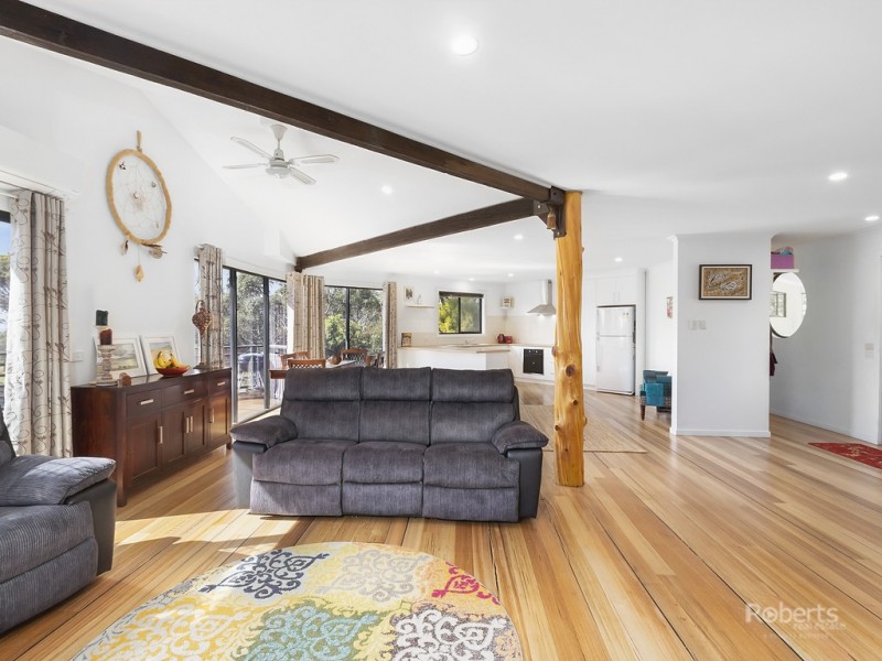 276 Harveys Farm Road, Bicheno TAS 7215