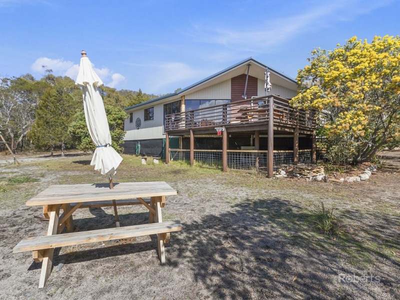 276 Harveys Farm Road, Bicheno TAS 7215