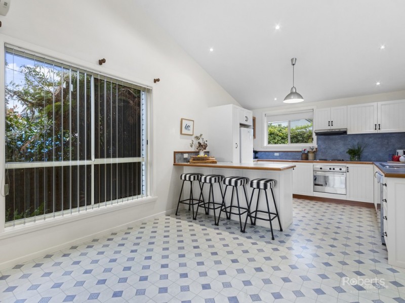 2 Sunrise Drive, Bicheno TAS 7215