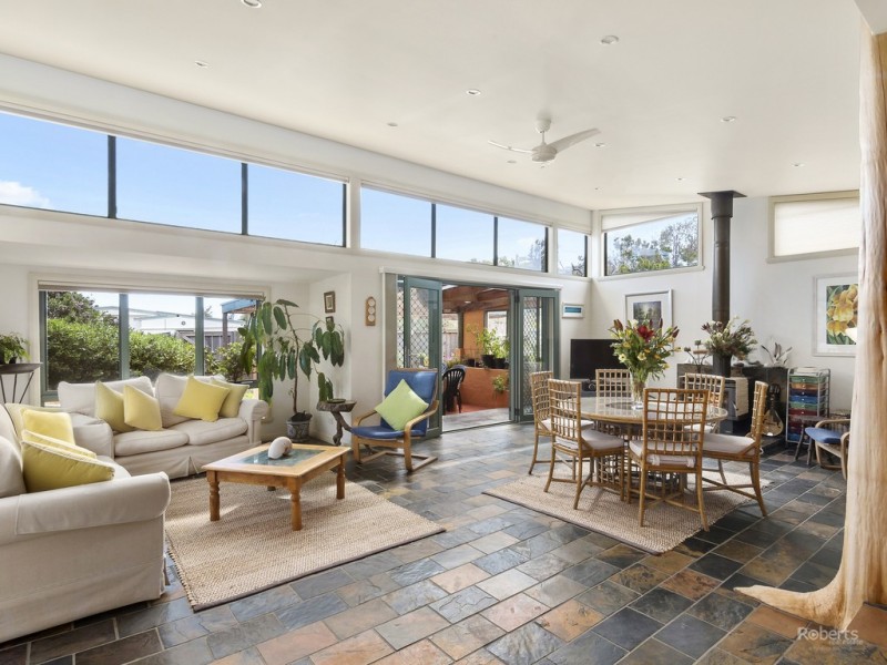 18632 Tasman Highway Denison Beach Bicheno, Douglas River TAS 7215