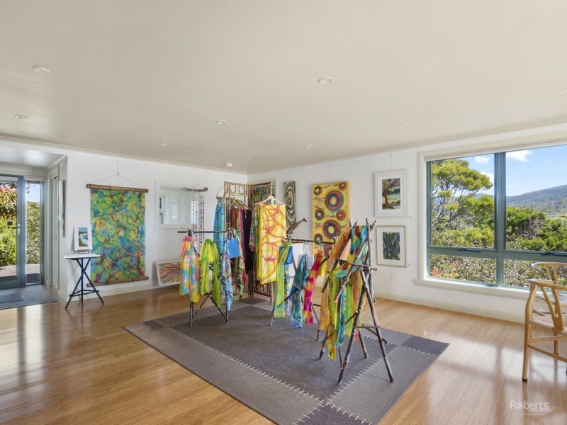 18632 Tasman Highway Denison Beach Bicheno, Douglas River TAS 7215