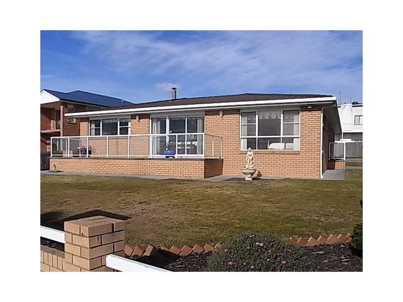 4 Tasman Highway, Bicheno TAS 7215