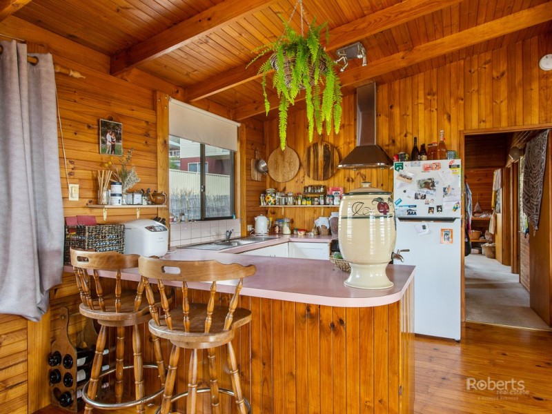 16 Tribe Street, Bicheno TAS 7215