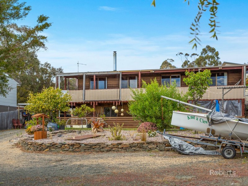 16 Tribe Street, Bicheno TAS 7215