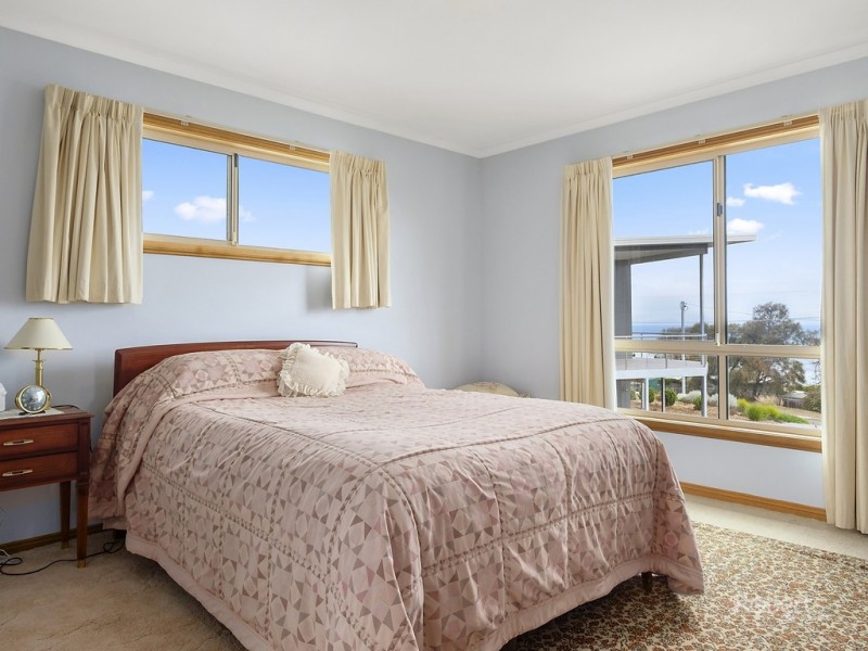 95 Swanwick Drive, Coles Bay TAS 7215