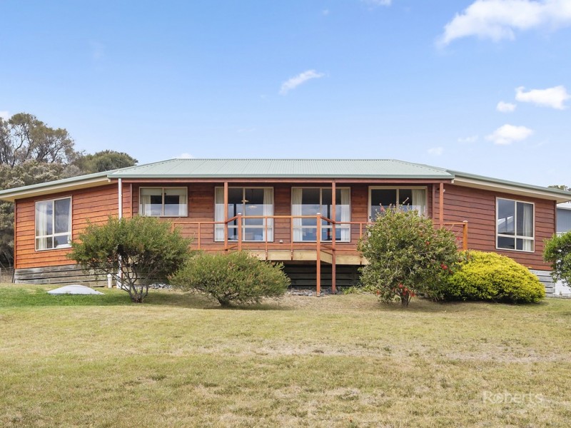 95 Swanwick Drive, Coles Bay TAS 7215