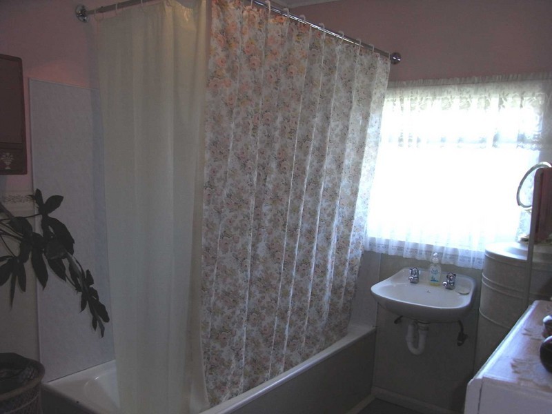 28 Julia Street, Swansea TAS 7190