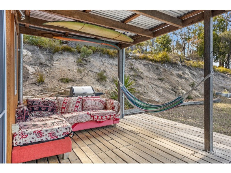 20 Courland Bay Road, Bicheno TAS 7215