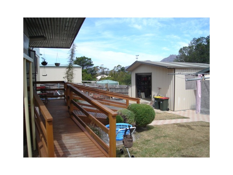 57 Harold Street, Coles Bay TAS 7215