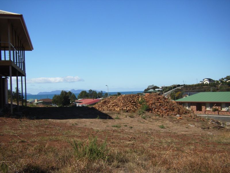 8 Cooks Court, Swansea TAS 7190