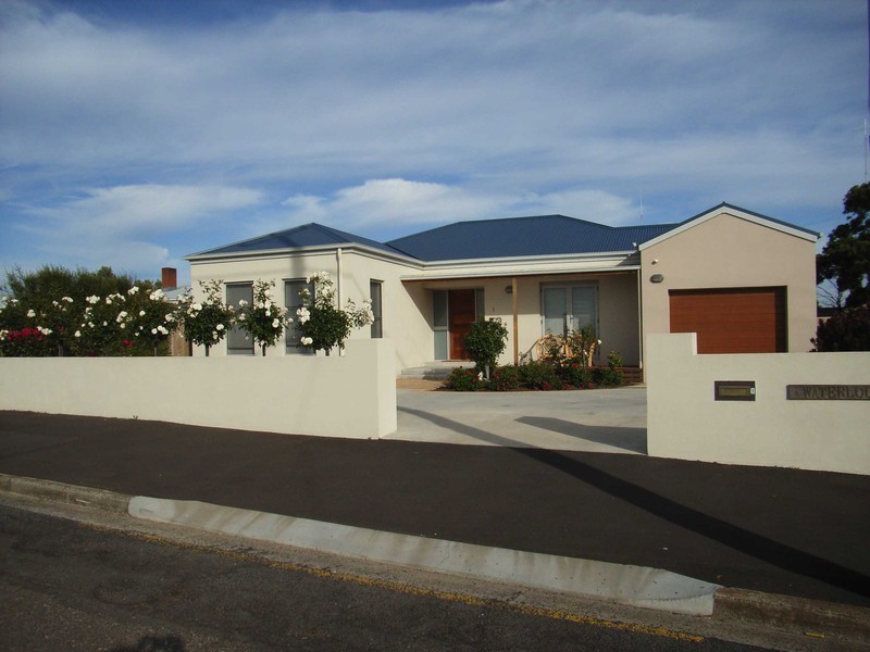 Unit 1, 3 Victoria Street, Swansea TAS 7190